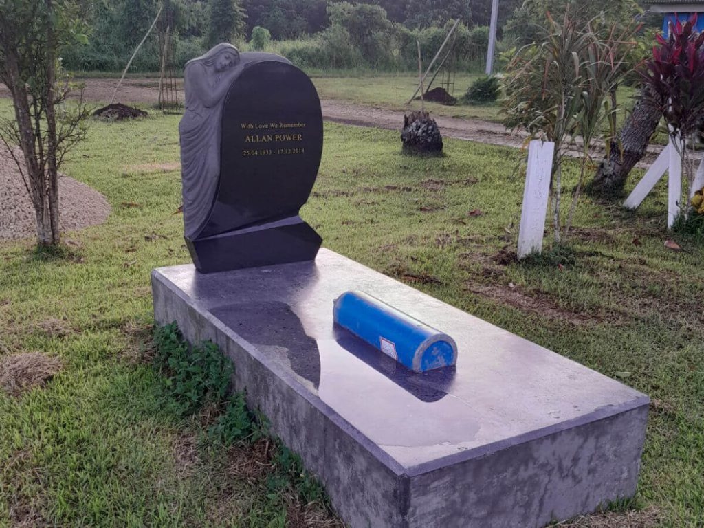 Allan Power grave in Luganville cemetery
